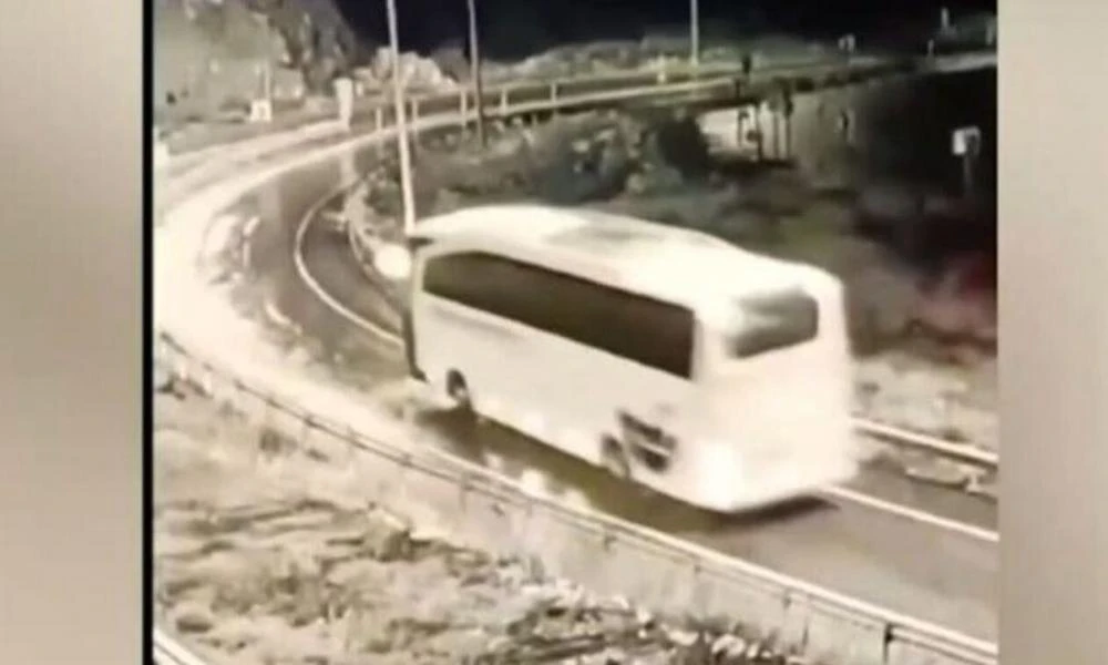 Τραγωδία στην Τουρκία: 9 νεκροί από ανατροπή λεωφορείου